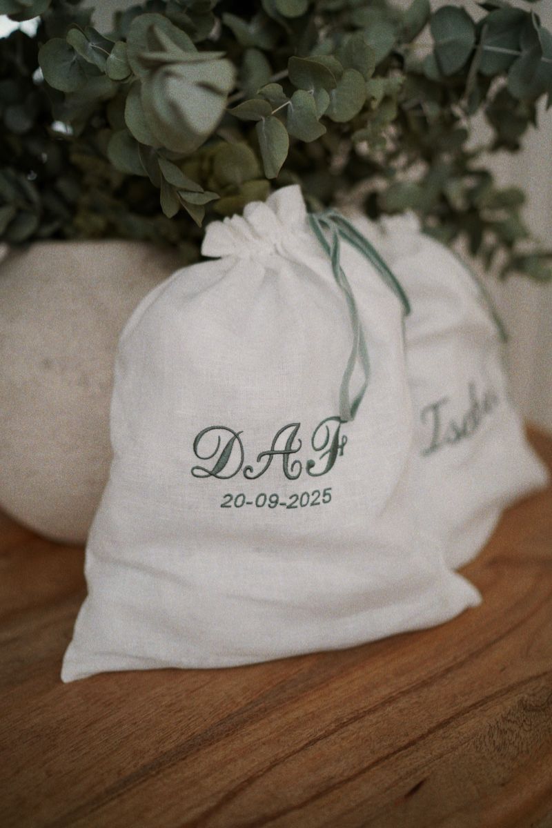 Bolsa grande bordada