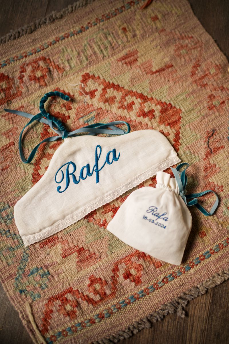 Percha Bautizo Bordada